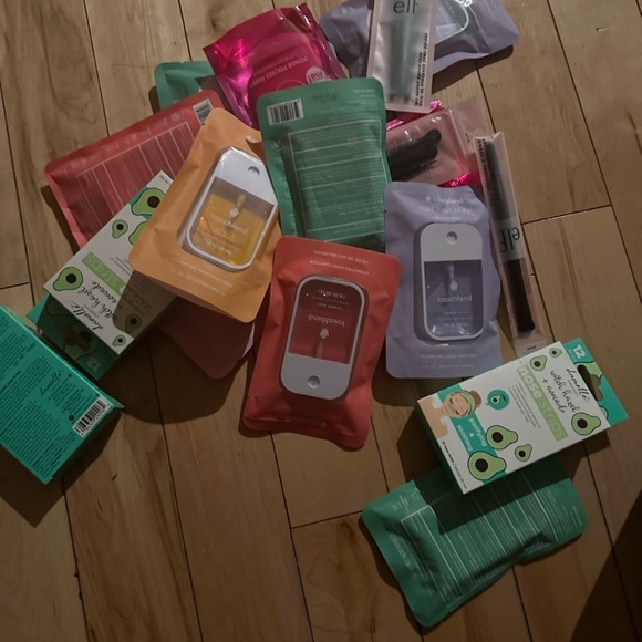 LIVE 9:11 PM SHARING OTHERS💗🎉LIKE THIS POST SO YOU KNOW WHEN I GO LIVE💗🎉 - Picture 15 of 16